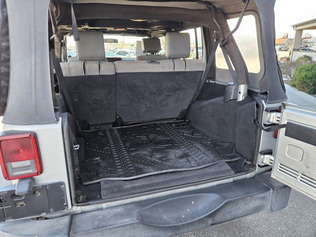 Used 2010 Jeep Wrangler Unlimited Sport image 19