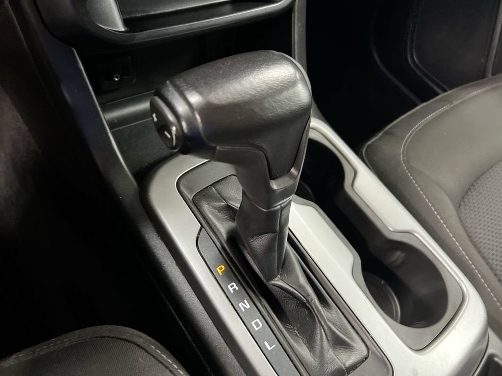 Used 2020 Chevrolet Colorado LT RWD image 17