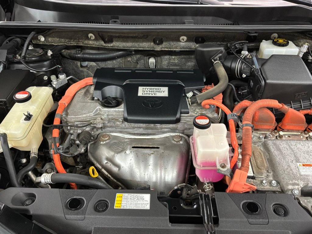 Used 2016 Toyota RAV4 XLE AWD/4WD image 34