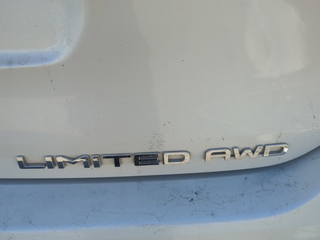 Used 2021 Toyota Highlander Limited image 8