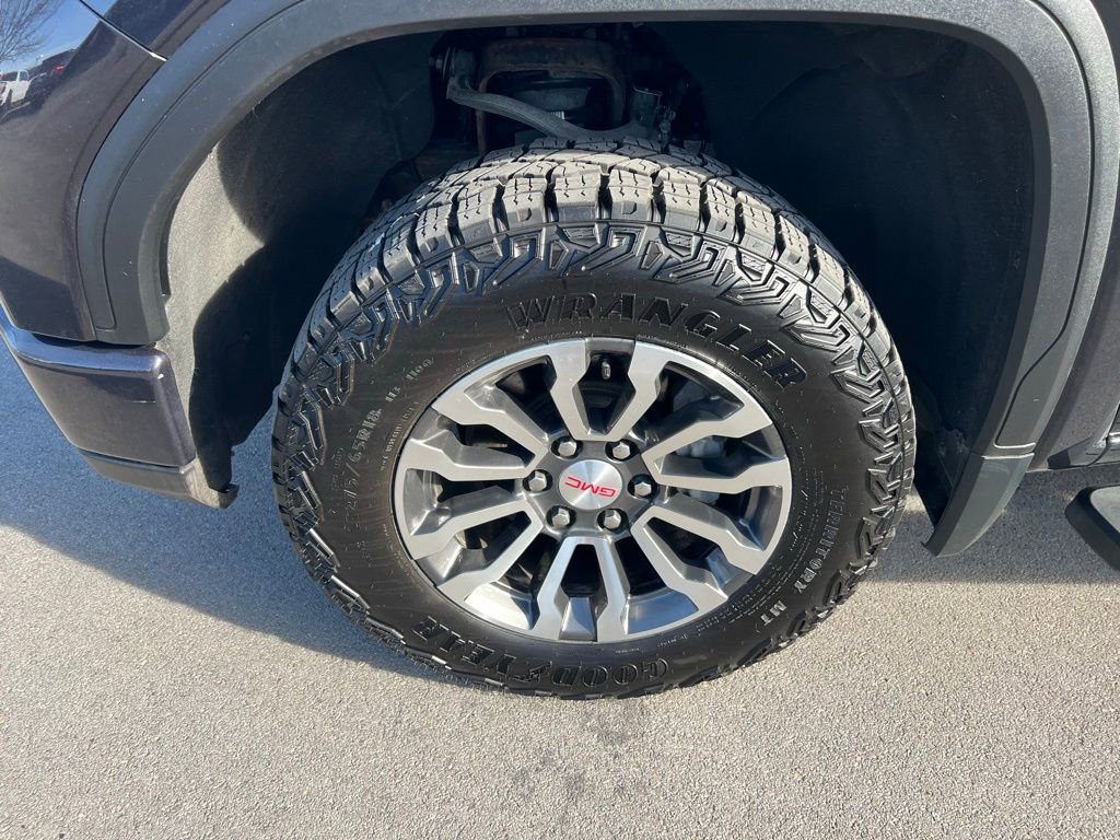 Used 2022 GMC Sierra 1500 AT4 image 13