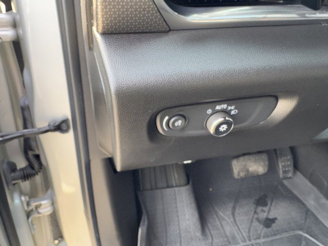 Certified 2022 Chevrolet Traverse Premier w/ LPO, Floor Liner Package image 35