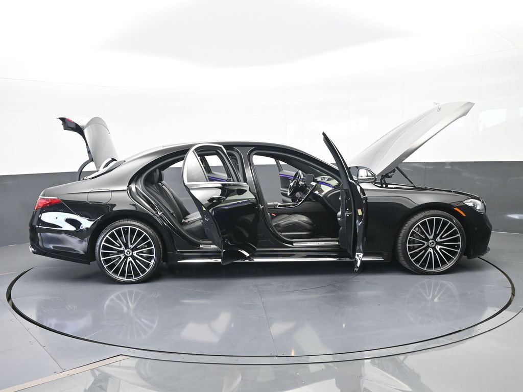Used 2022 Mercedes-Benz S 580 4MATIC Sedan image 89