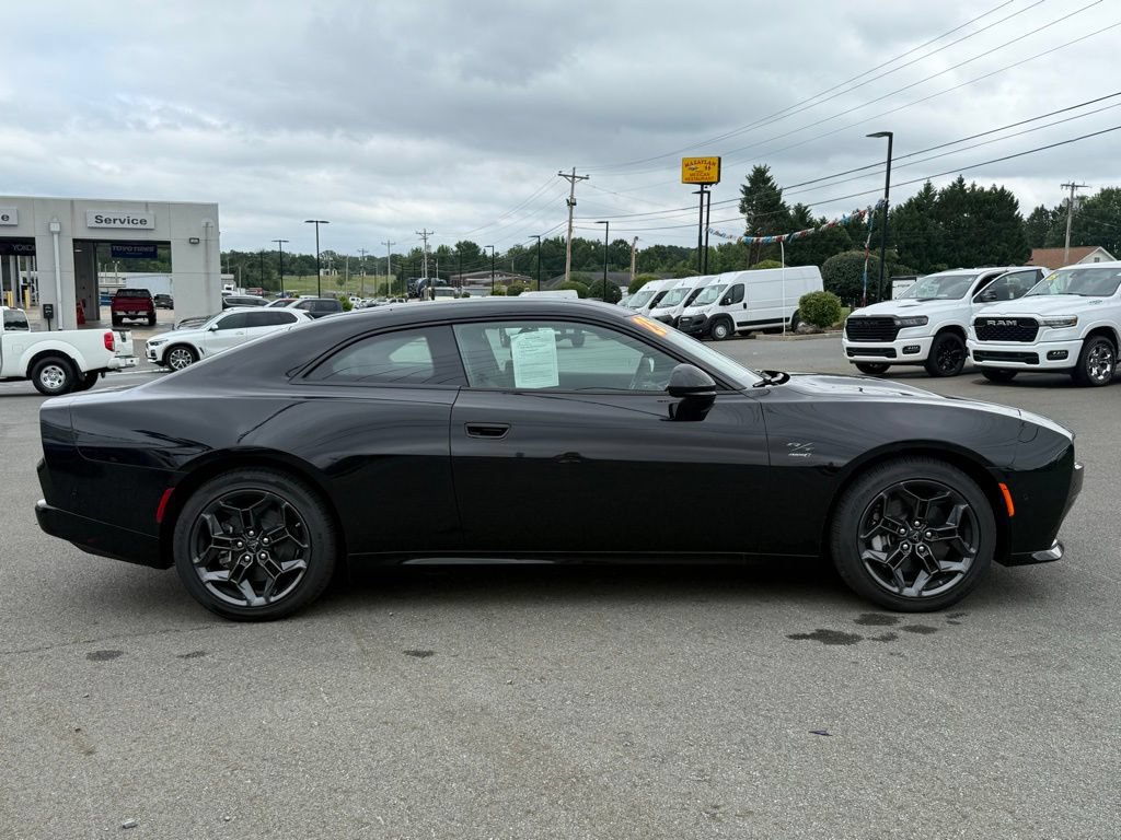 New 2025 Dodge Charger Daytona R/T w/ Quick Order Package 25M R/T AWD/4WD image 3