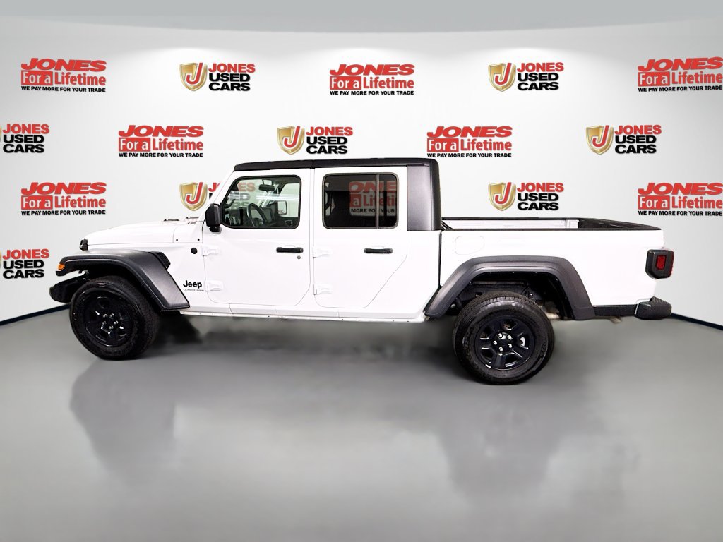 Used 2024 Jeep Gladiator Sport AWD/4WD image 12