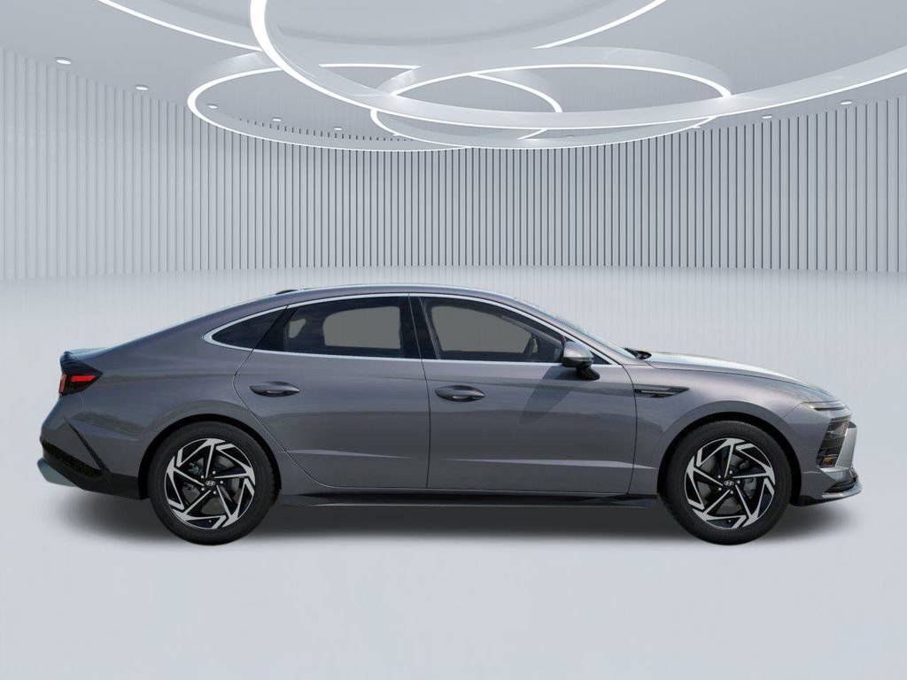 New 2026 Hyundai Sonata SEL FWD image 7