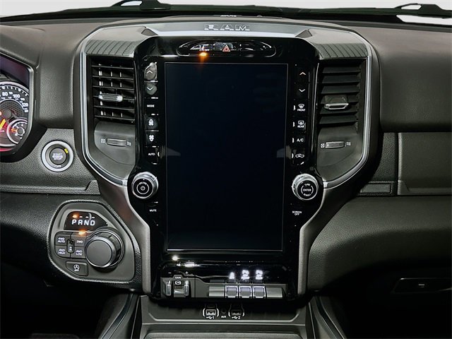 New 2026 RAM 1500 4x4 Crew Cab image 9