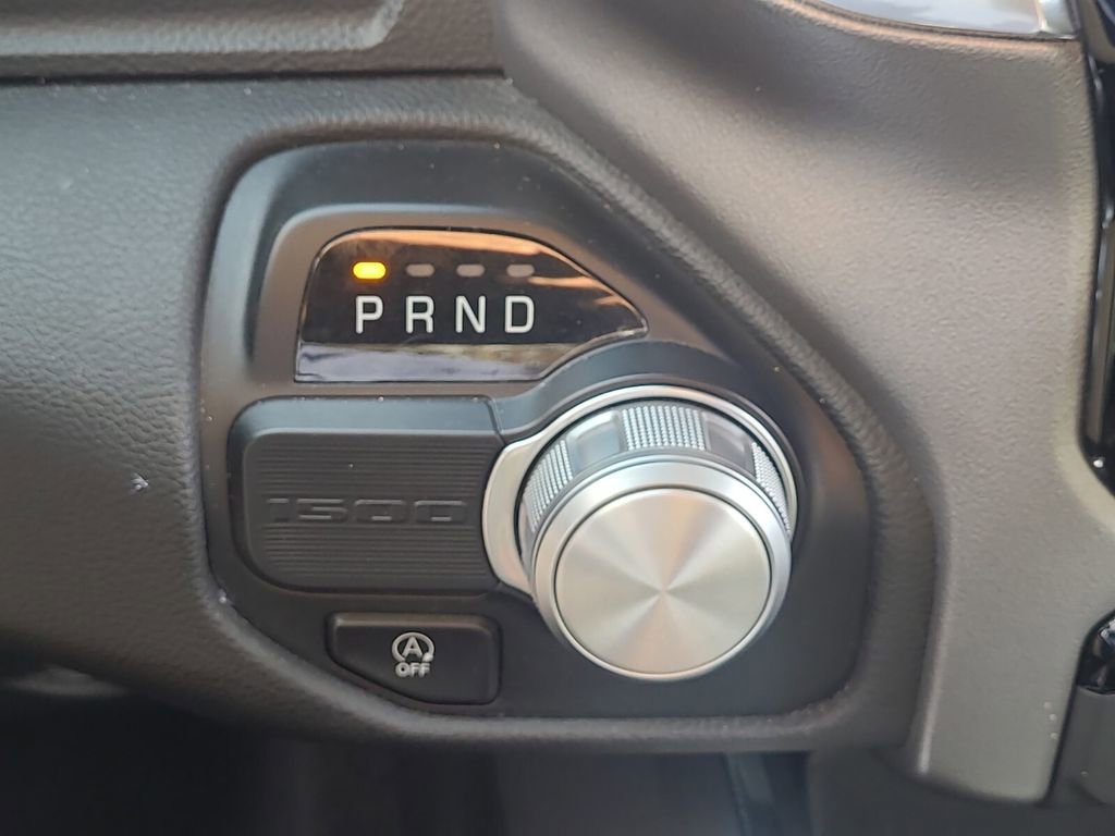 Used 2024 RAM 1500 Laramie image 23