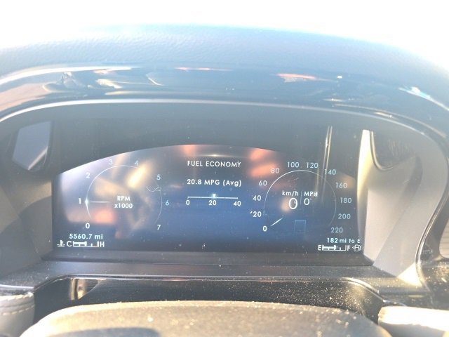 Used 2025 Lincoln Corsair AWD w/ Equipment Group 101A image 6