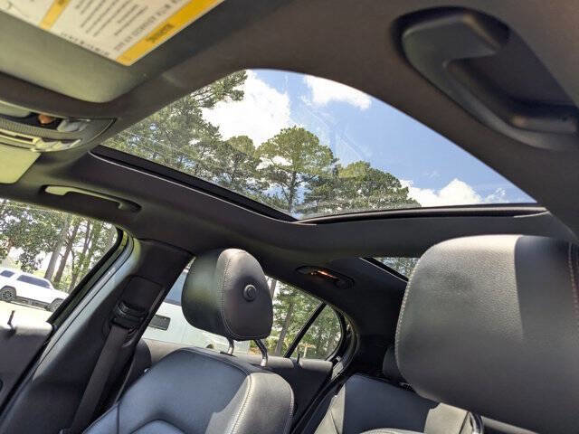 Used 2016 Mercedes-Benz GLA 250 4MATIC image 16