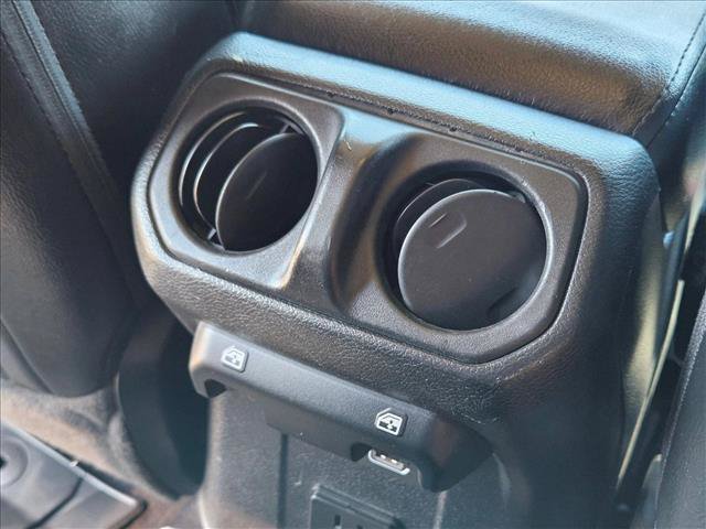 Used 2021 Jeep Gladiator Overland AWD/4WD image 23