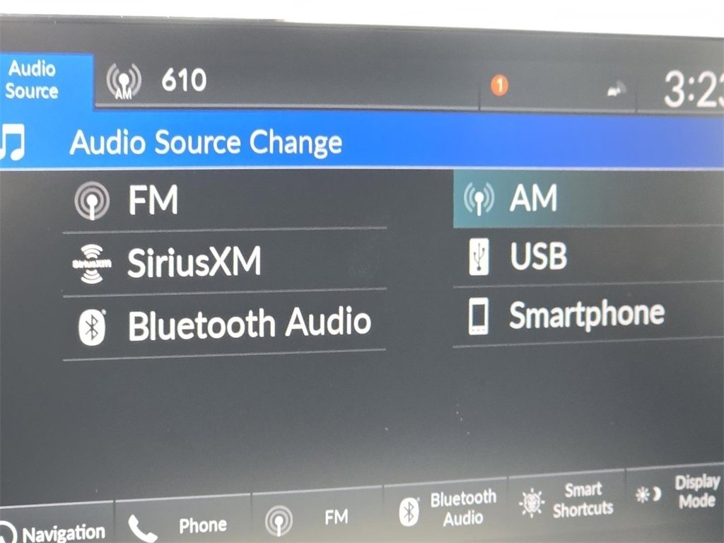 New 2025 Honda Pilot Touring image 7