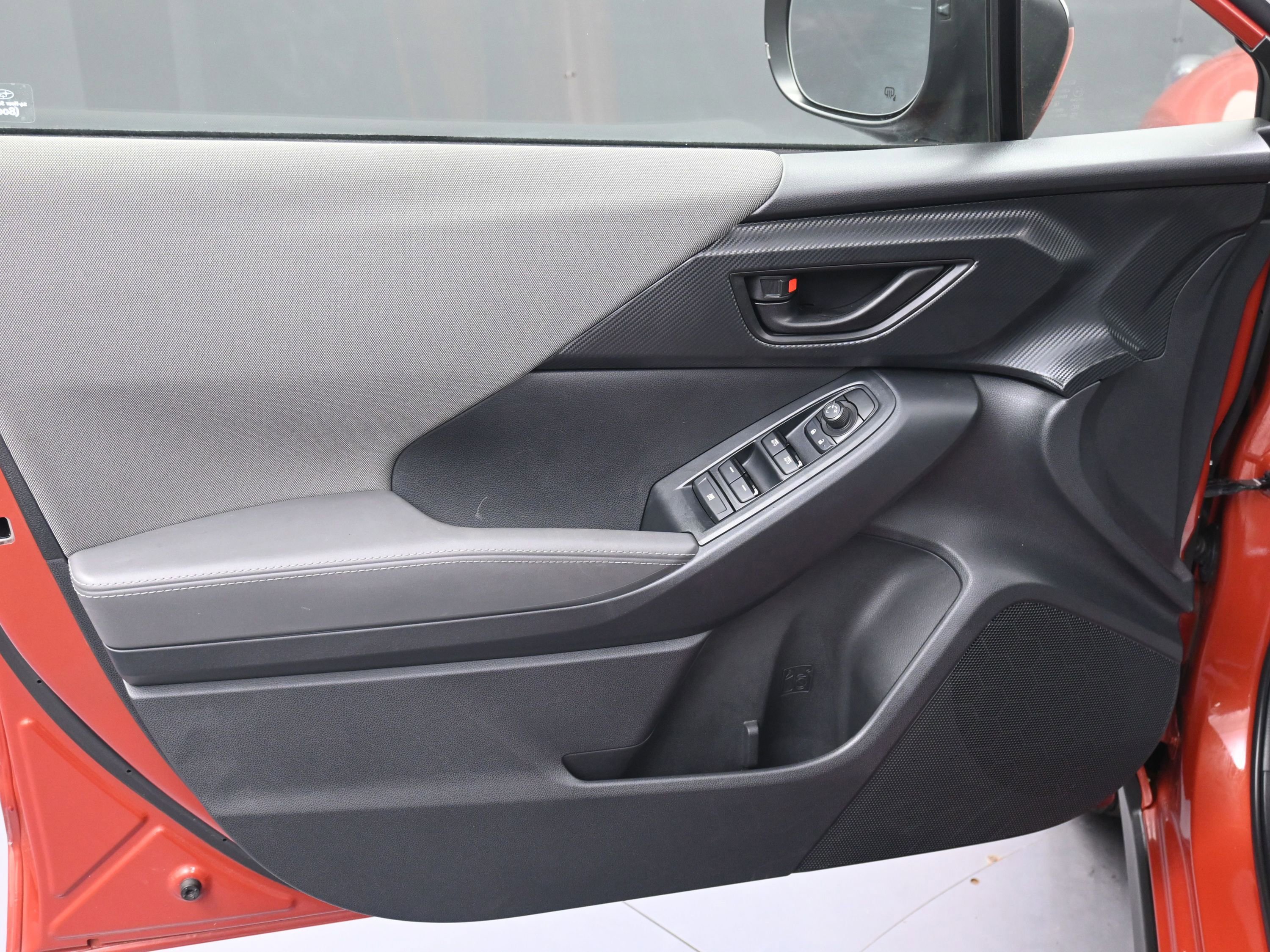 Used 2024 Subaru Crosstrek 2.0i Premium image 16