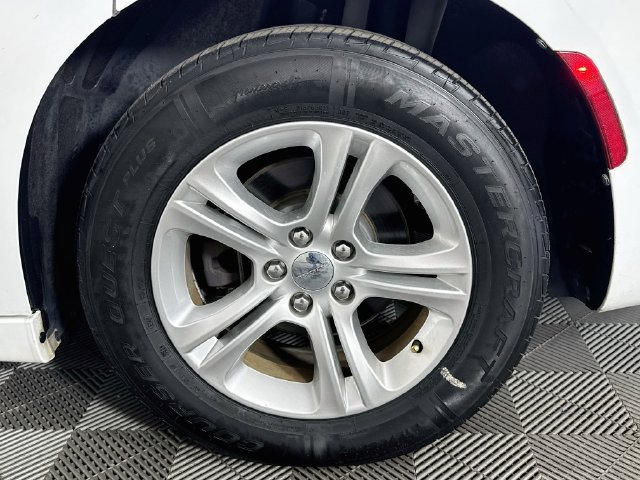Used 2020 Dodge Charger SXT RWD image 34