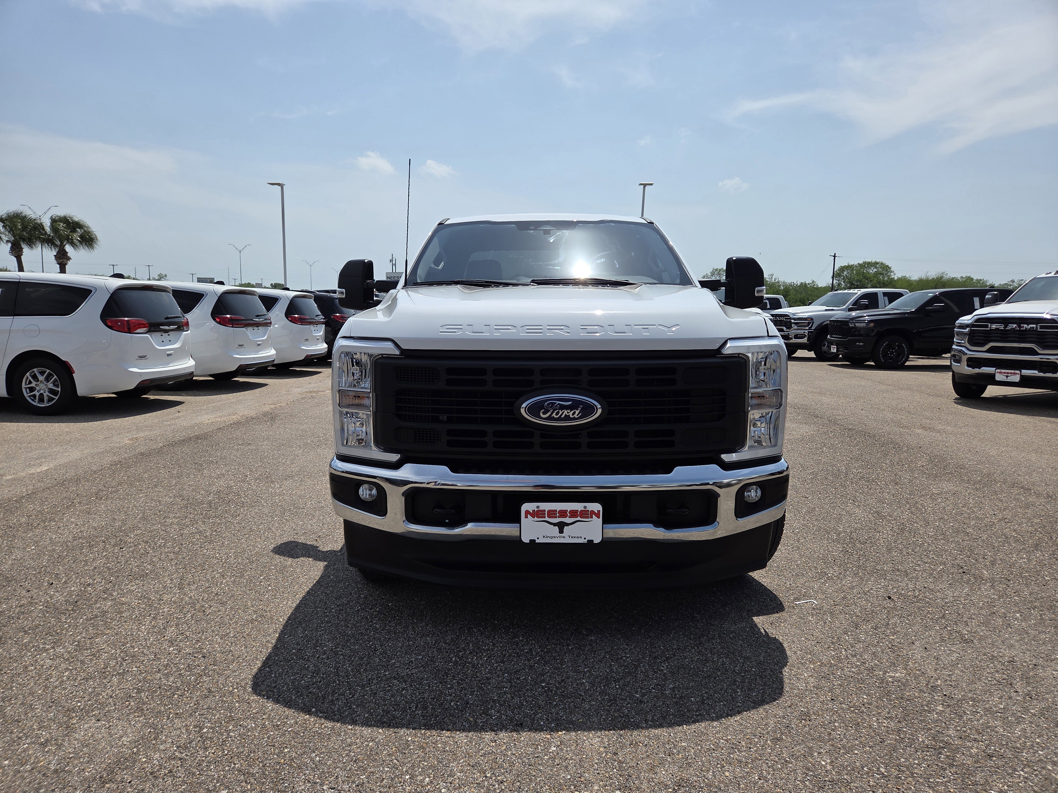 Used 2024 Ford F250 XL w/ XL Chrome Package AWD/4WD image 2