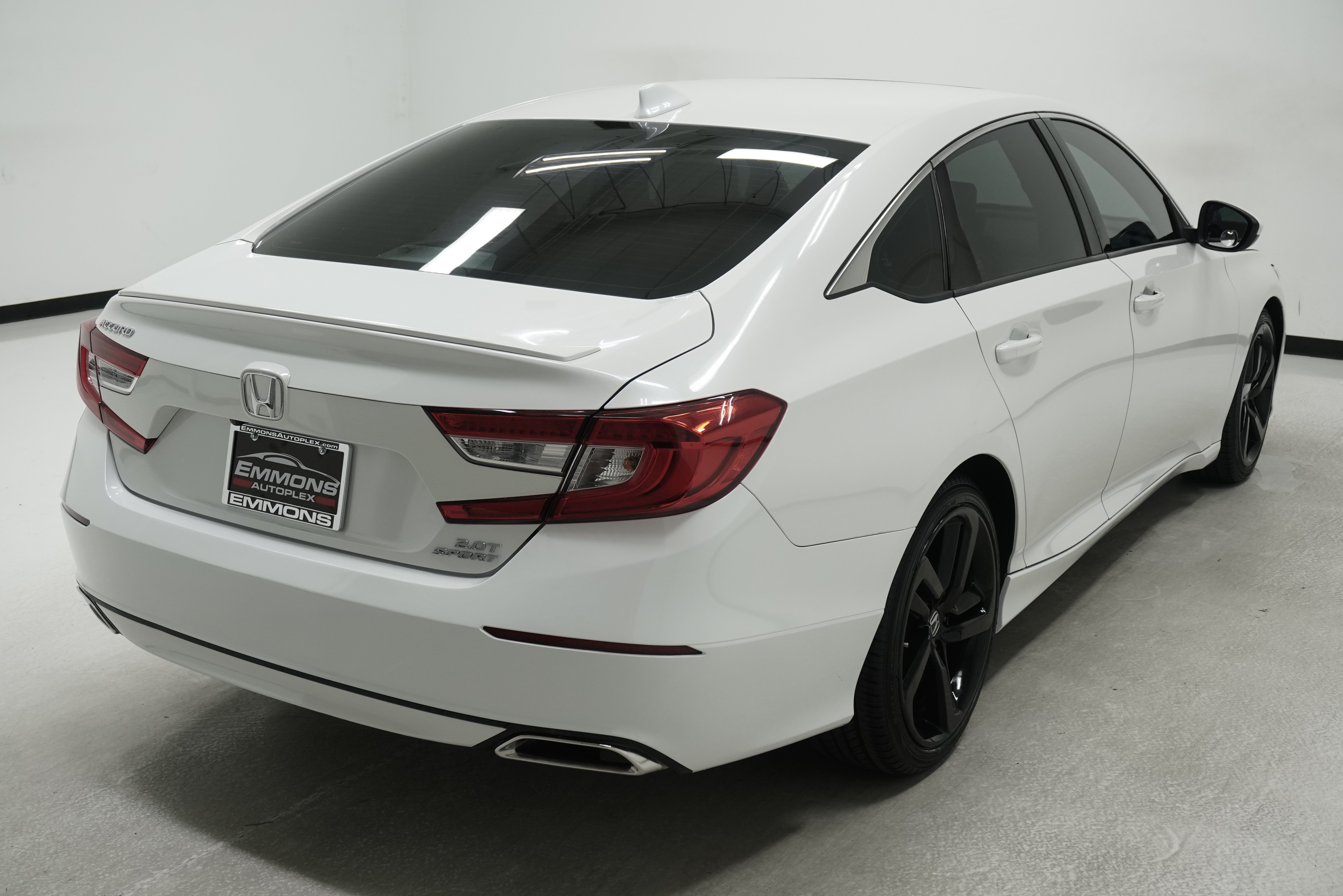 Used 2020 Honda Accord Sport image 4