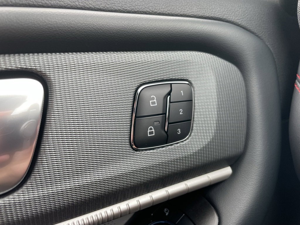 New 2026 Ford Explorer ST image 30