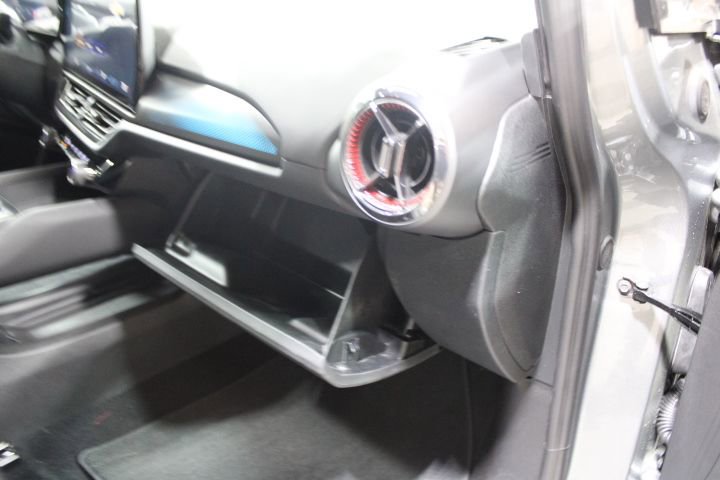 New 2026 Chevrolet Equinox EV RS image 23