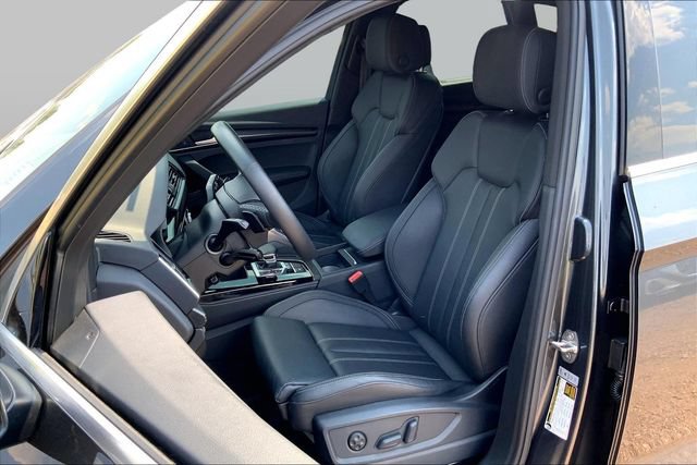 Used 2023 Audi SQ5 Prestige AWD/4WD image 17