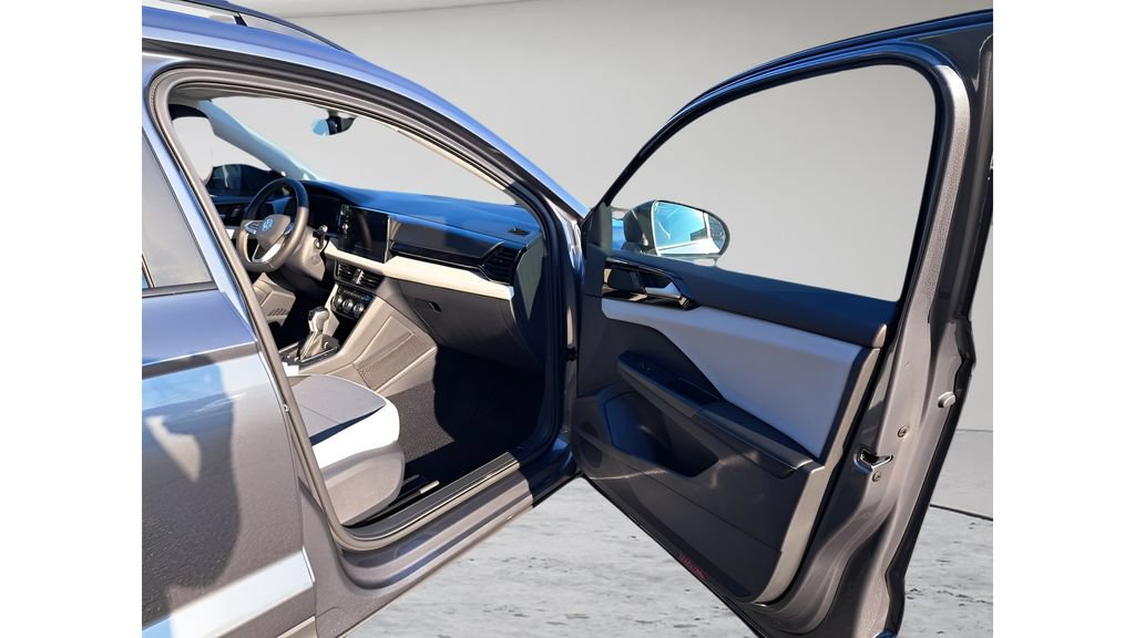 New 2025 Volkswagen Taos S AWD/4WD image 17