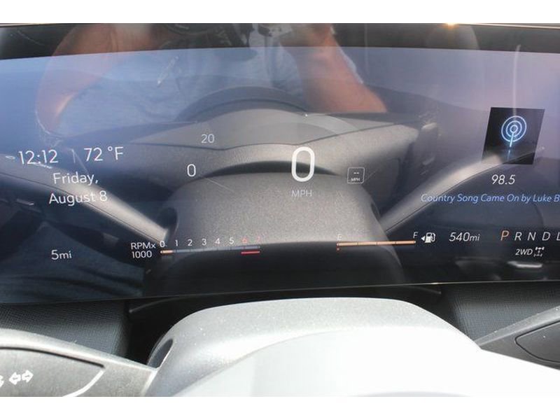 New 2026 Buick Enclave Sport Touring w/ Power Package image 31