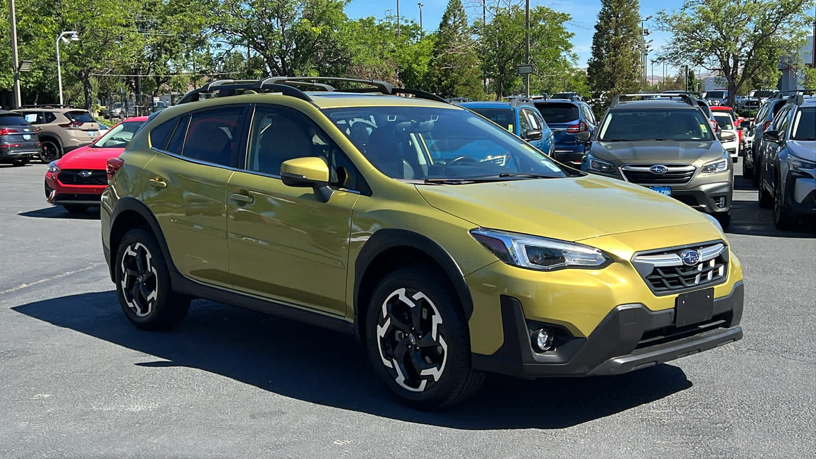 Certified 2022 Subaru Crosstrek 2.5i Limited w/ Moonroof Package 2 AWD/4WD image 4