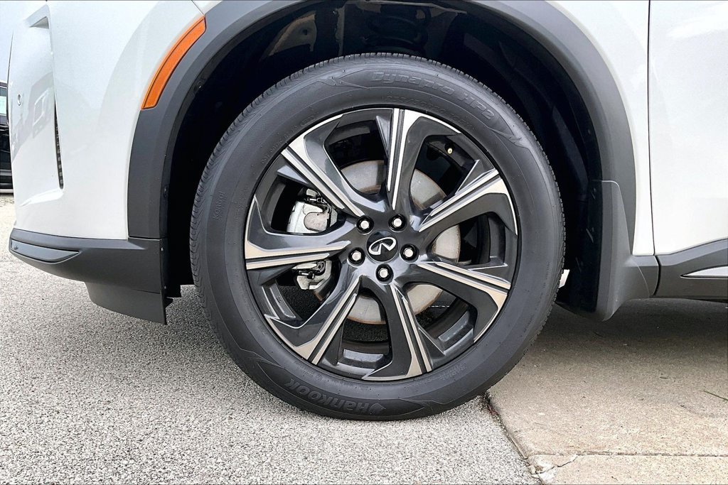 Certified 2026 INFINITI QX60 Autograph w/ Dark Cargo Package AWD/4WD image 10