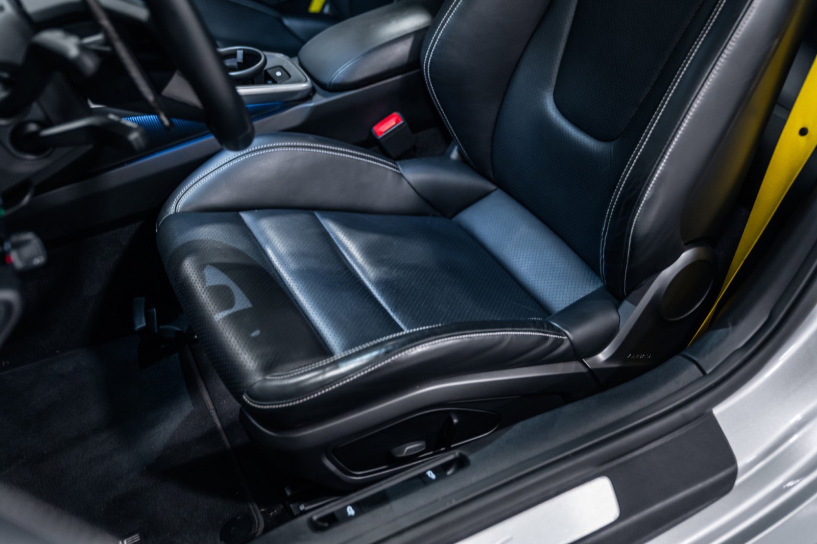 Used 2021 Porsche 911 Turbo S image 16