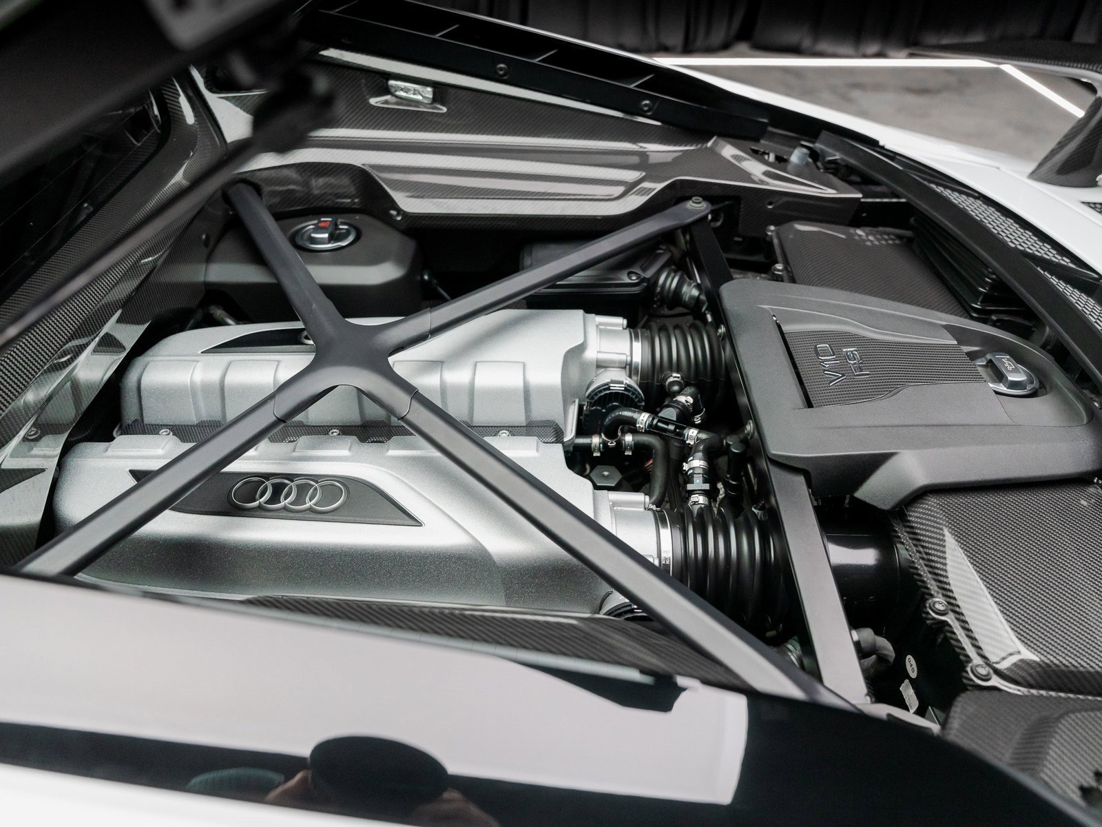 Used 2017 Audi R8 V10 plus image 50