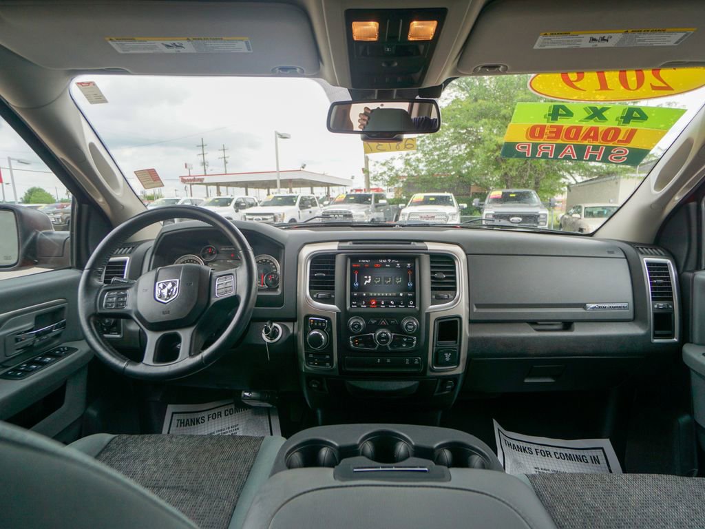 Used 2019 RAM 1500 Big Horn image 2