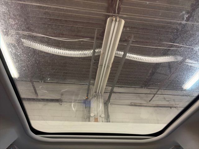 Used 2017 Ford Transit Connect XLT FWD image 29