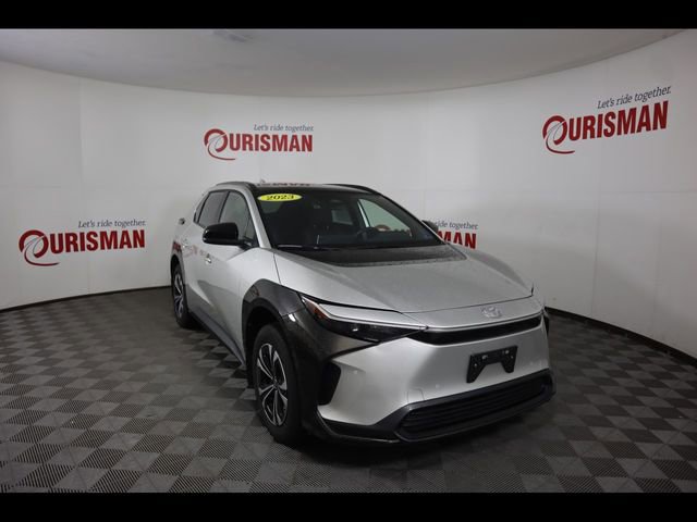 Used 2023 Toyota bZ4X XLE w/ Weather Package image 9