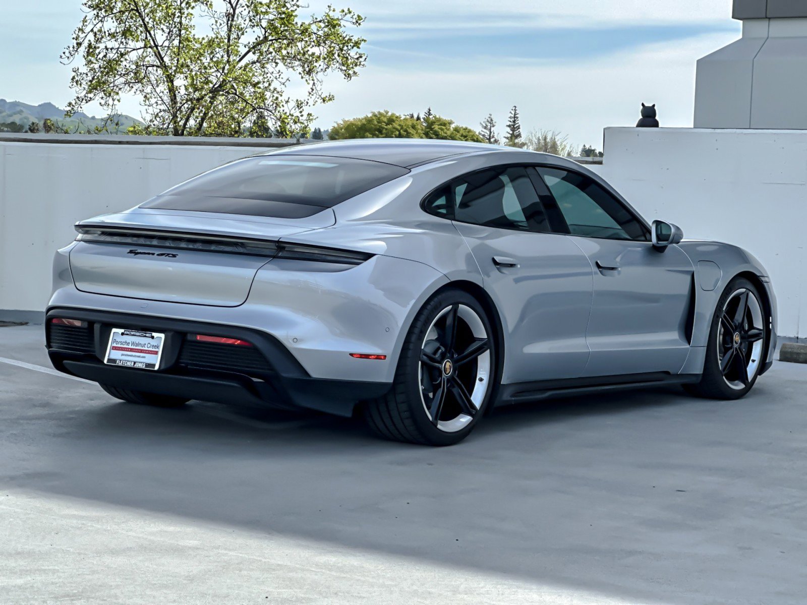 Certified 2023 Porsche Taycan GTS image 8