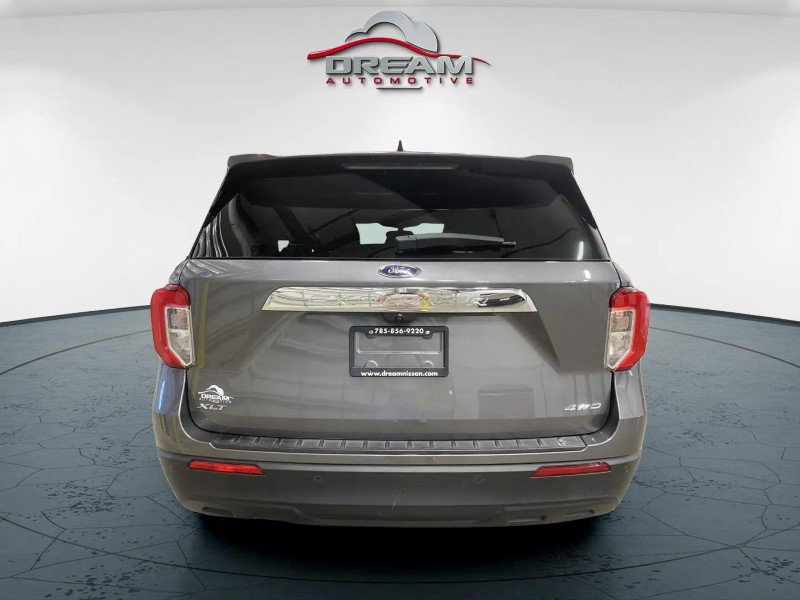 Used 2022 Ford Explorer XLT AWD/4WD image 19