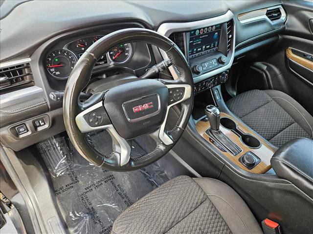 Used 2017 GMC Acadia SLE w/ Driver Alert Package I FWD image 12