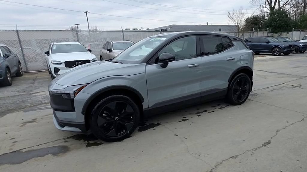 New 2026 Volvo EX30 Cross Country Ultra w/ Protection Package Premier AWD/4WD image 4