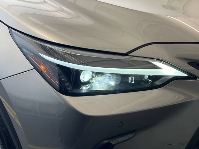 Used 2025 Lexus NX 350 AWD w/ Accessory Package (2T) image 15