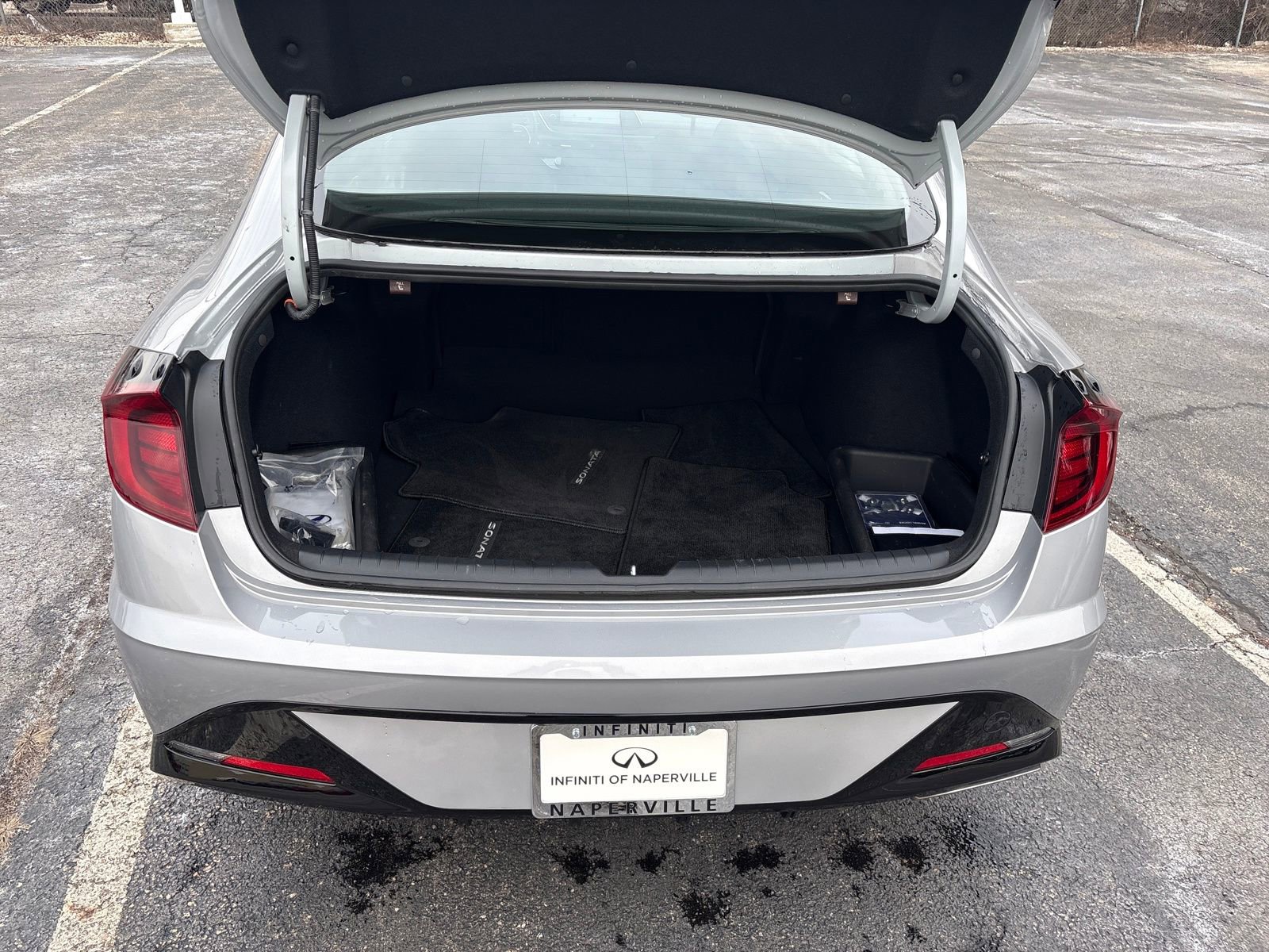 Used 2023 Hyundai Sonata SEL w/ Preferred Accessory Package image 23