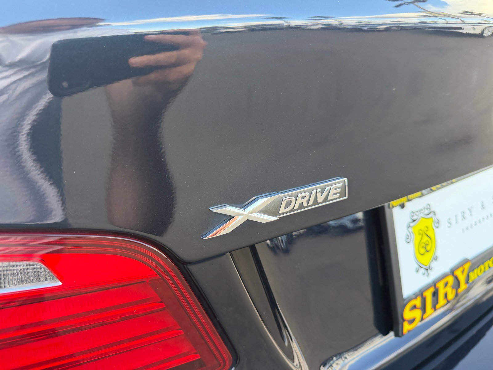 Used 2016 BMW 550i xDrive Sedan AWD/4WD image 12