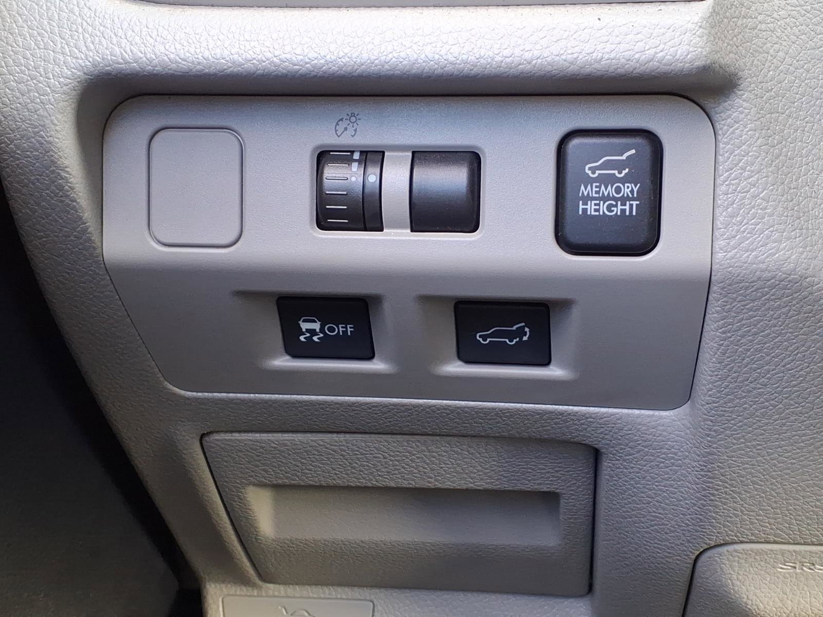 Used 2015 Subaru Forester 2.5i Limited w/ Popular Package #1 image 17