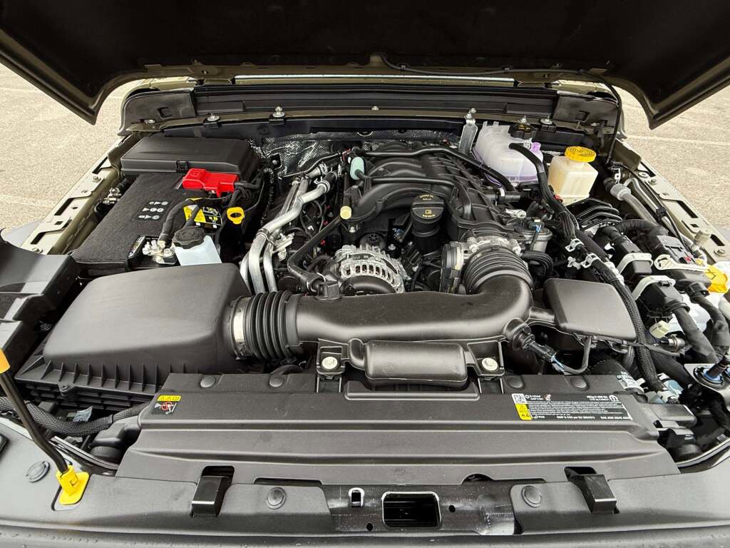 New 2026 Jeep Gladiator Sport image 18