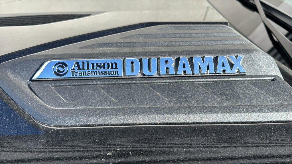 Used 2026 Chevrolet Silverado 2500 ZR2 w/ LPO, Dark Essentials Package image 7