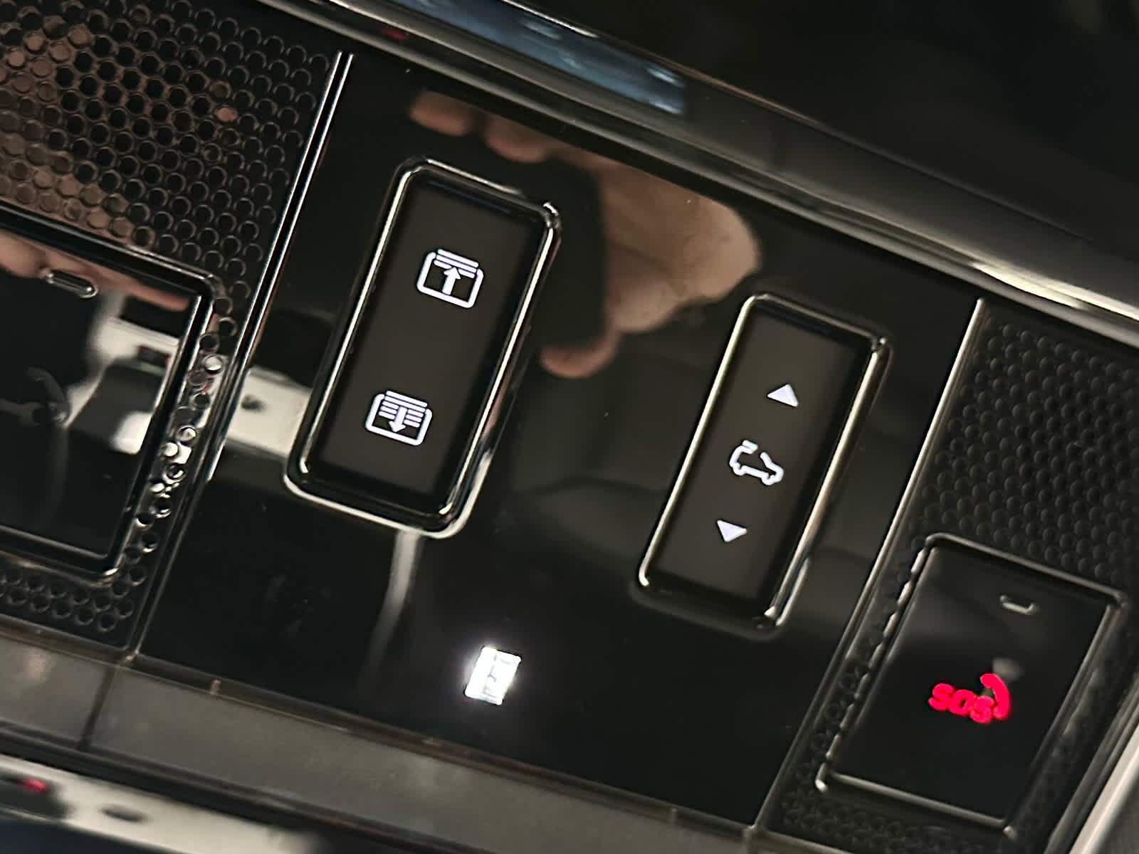 Used 2025 Land Rover Range Rover Long Wheelbase SE image 39