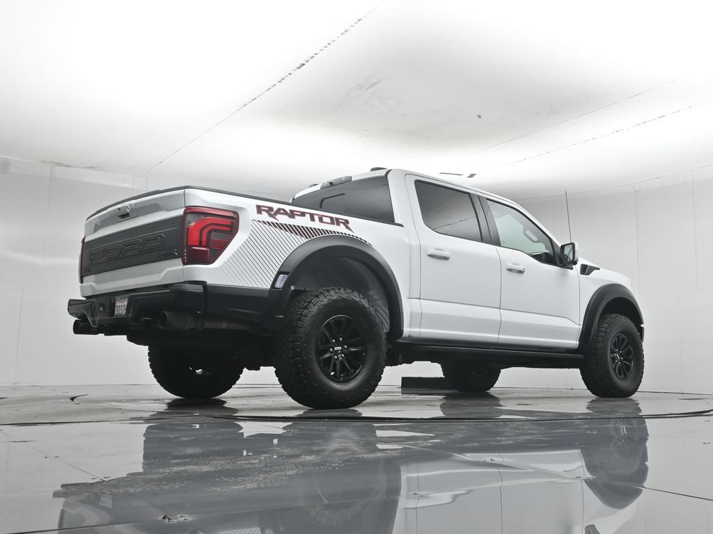 Used 2025 Ford F150 Raptor AWD/4WD image 43