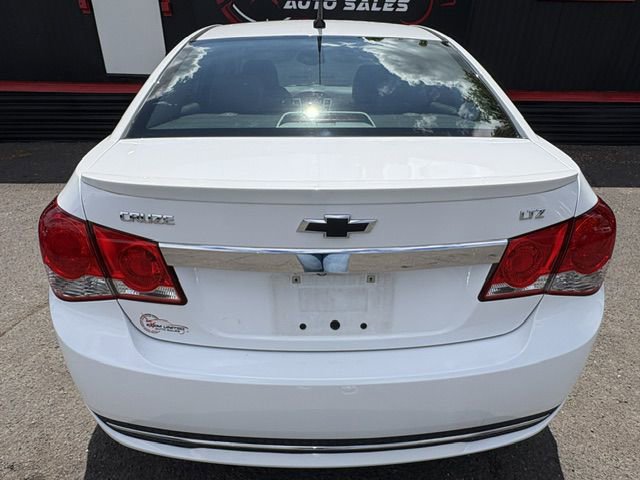Used 2014 Chevrolet Cruze LTZ w/ RS Package FWD image 9