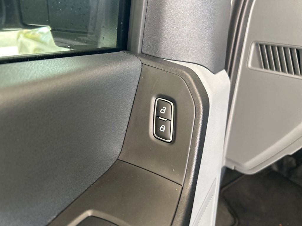 Used 2025 Ford F350 XL w/ XL Driver Assist Package AWD/4WD image 45