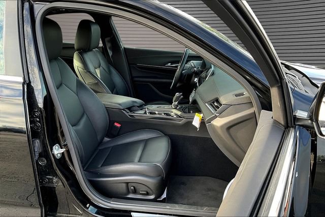 New 2025 Cadillac CT4 Luxury image 11