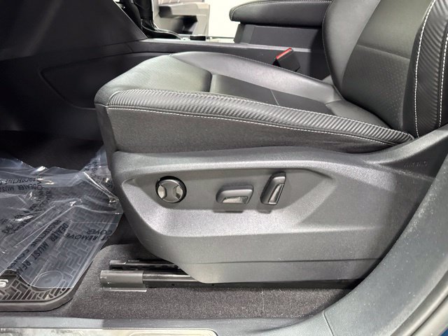 Used 2023 Volkswagen Atlas Cross Sport SE AWD/4WD image 5