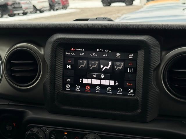 Used 2021 Jeep Gladiator Willys image 24