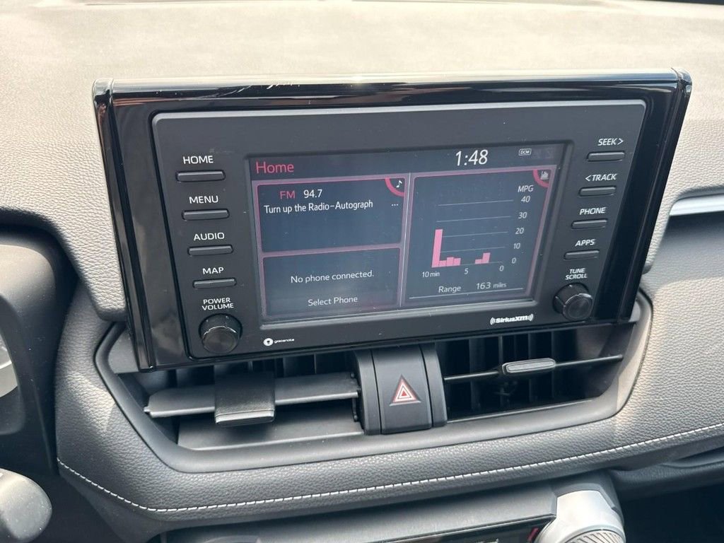 Used 2021 Toyota RAV4 LE image 20